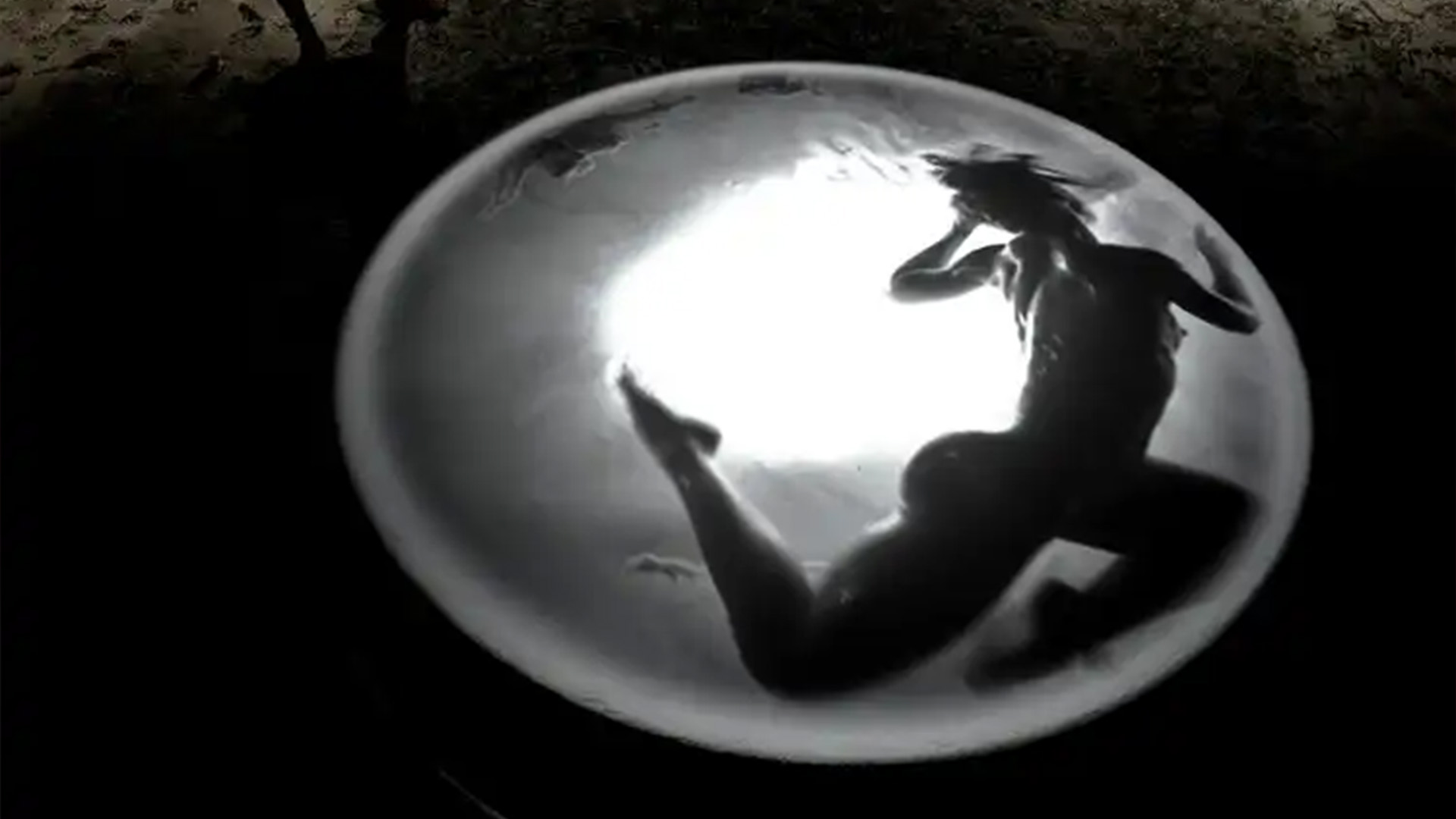 Shifting Intimacies. Photograph: Keith Armstrong